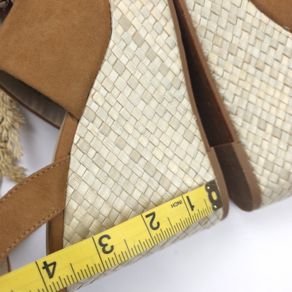 Brown Woven Platform Sandals Sz 8 - Picture 8 of 9